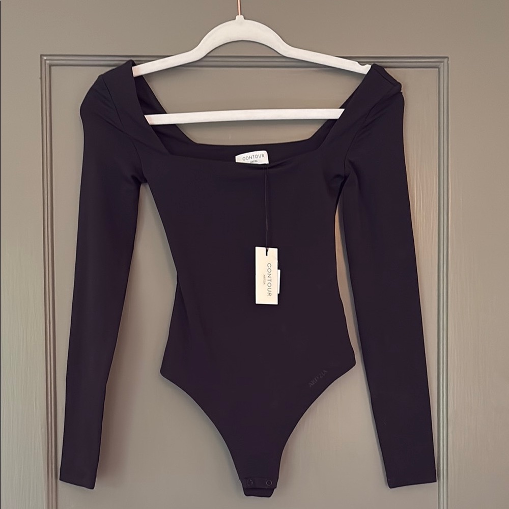 Aritzia Contour Black Bodysuit